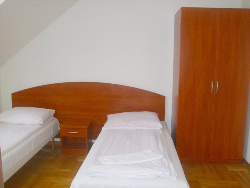 U Joanny Bed & Breakfast Пясечно Екстериор снимка